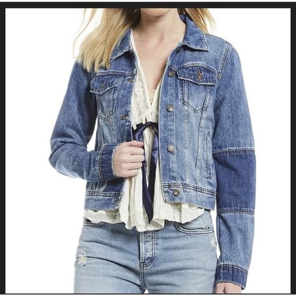 Free People Mixed Indigo Cropped Button Front Jean Jacket Size X-small - Picture 1 of 11